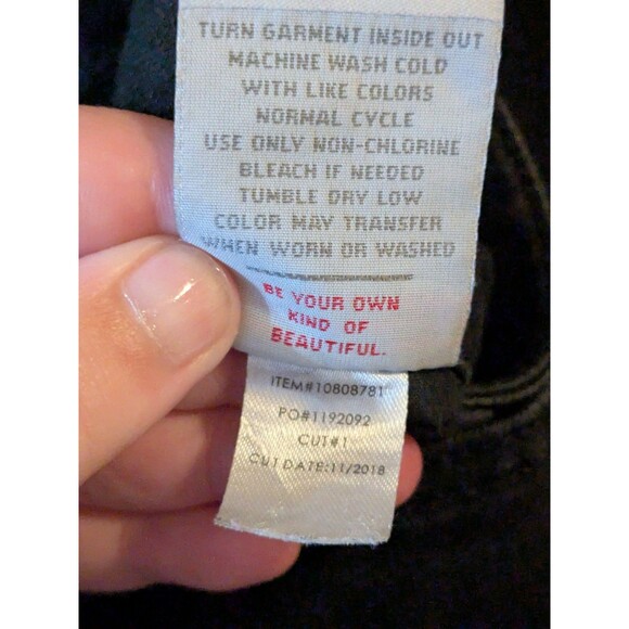 Torrid Plus Size 22 Black Jeggings Crop Capri - Picture 5 of 5